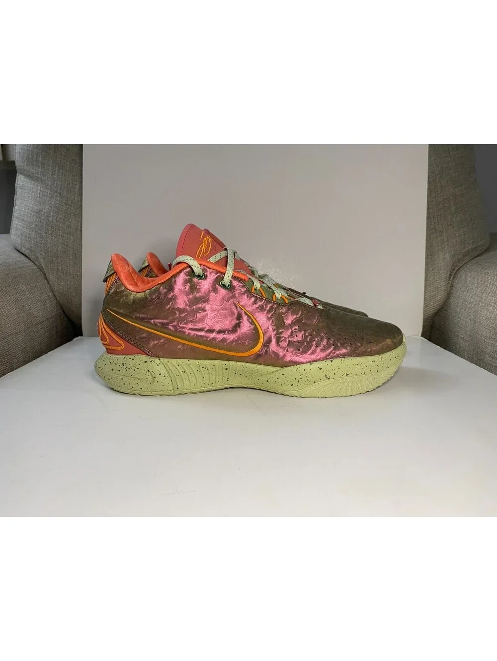 Nike LeBron 21 Queen Conch FN0708-800 Men Sneakers 11 Multicolor Basketball Shoe